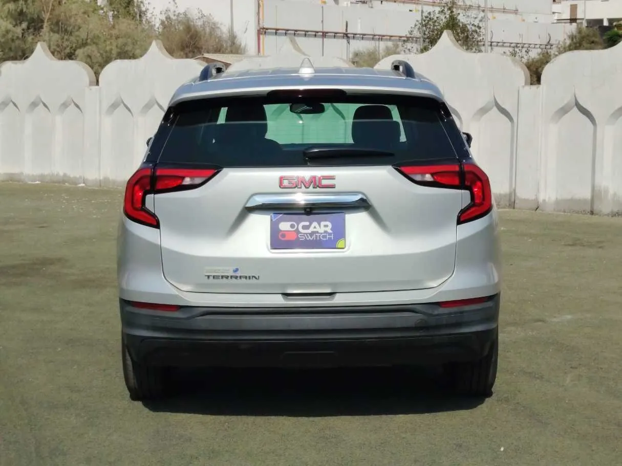 Car image 6
