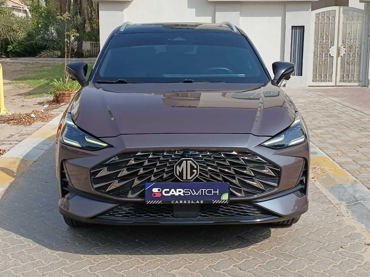 Car image 2