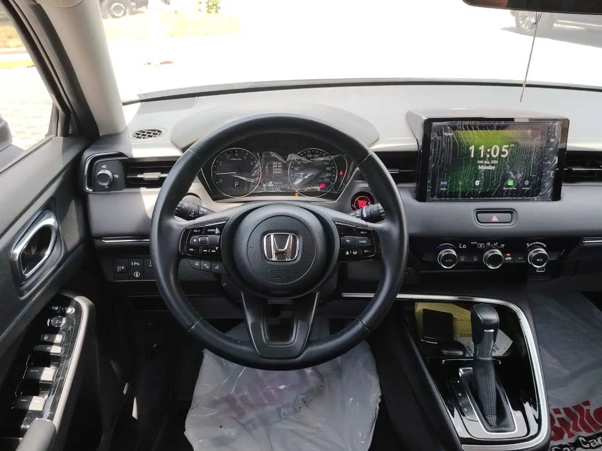 Car image 22