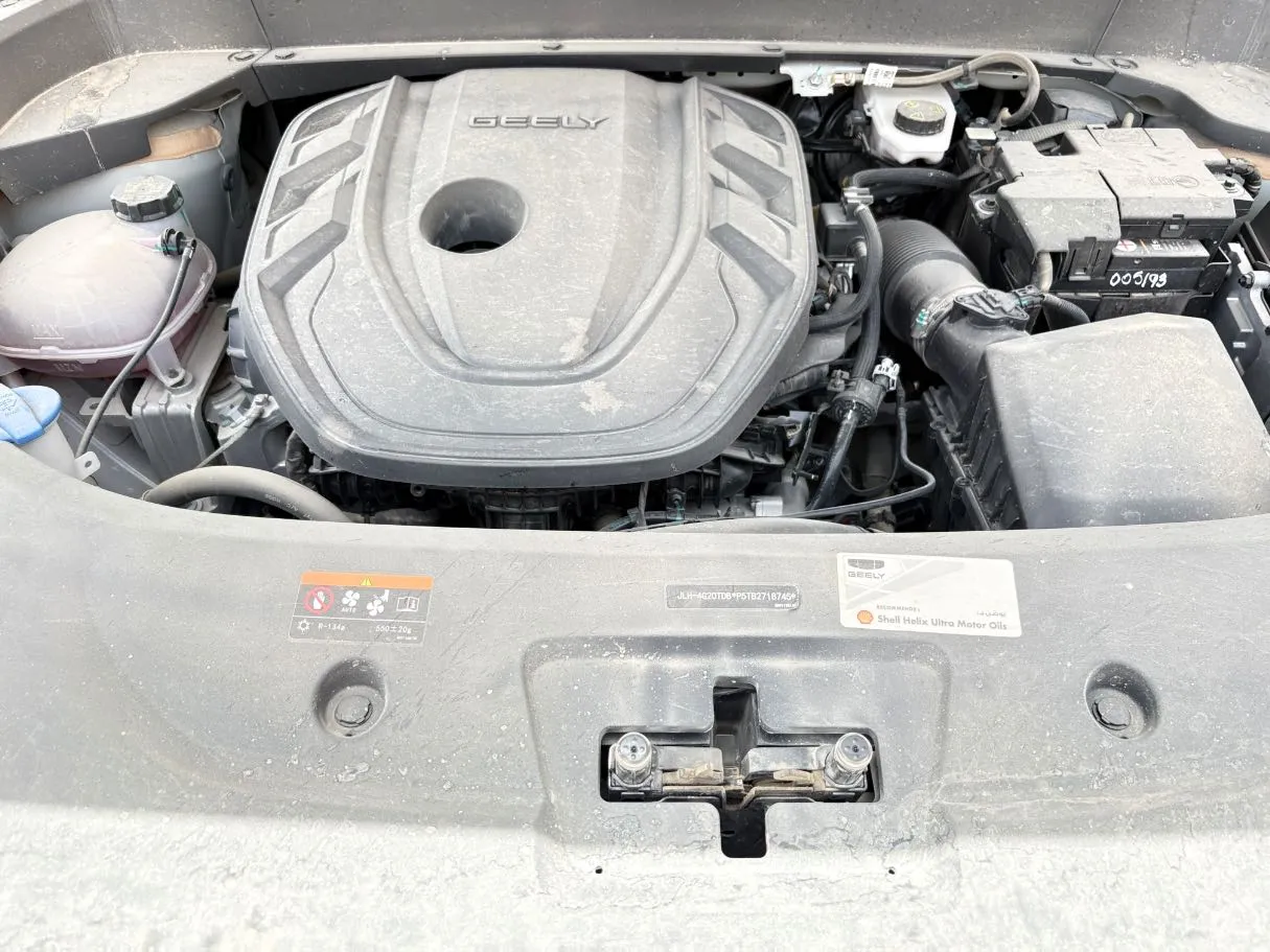 Car image 33