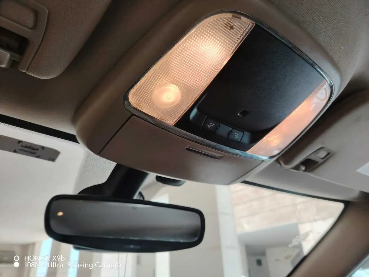 Car image 33