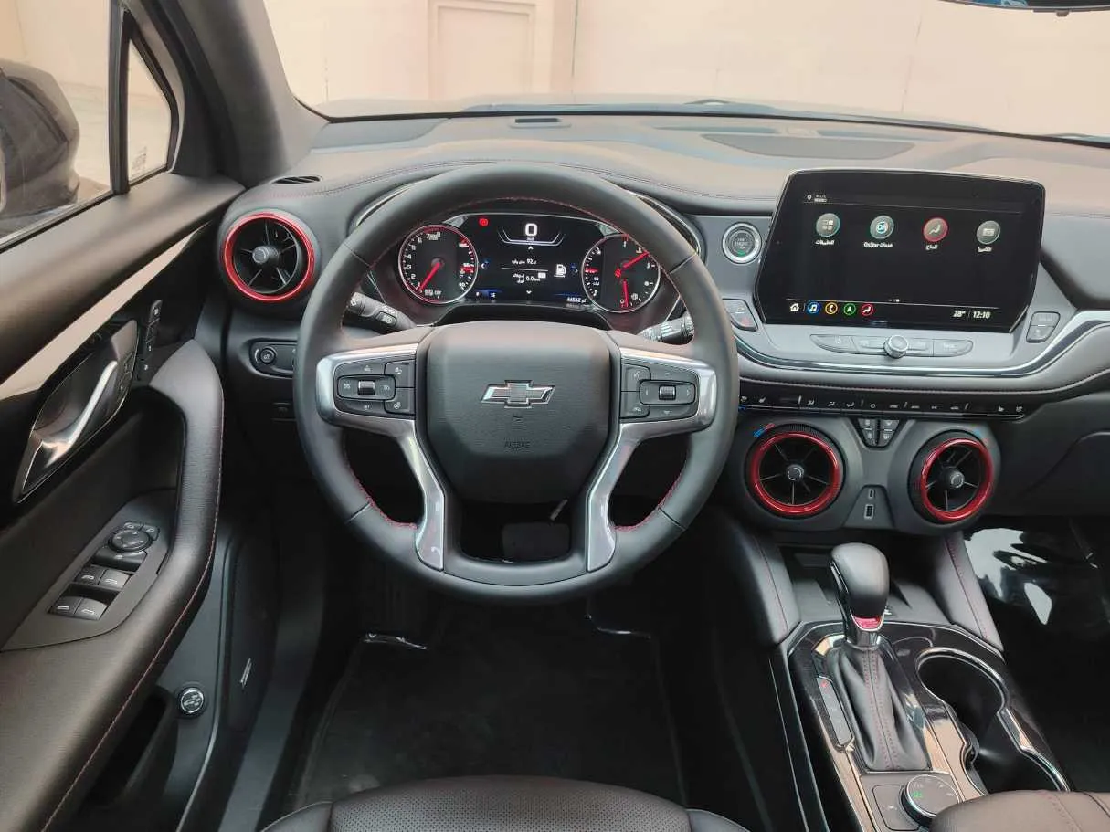 Car image 26