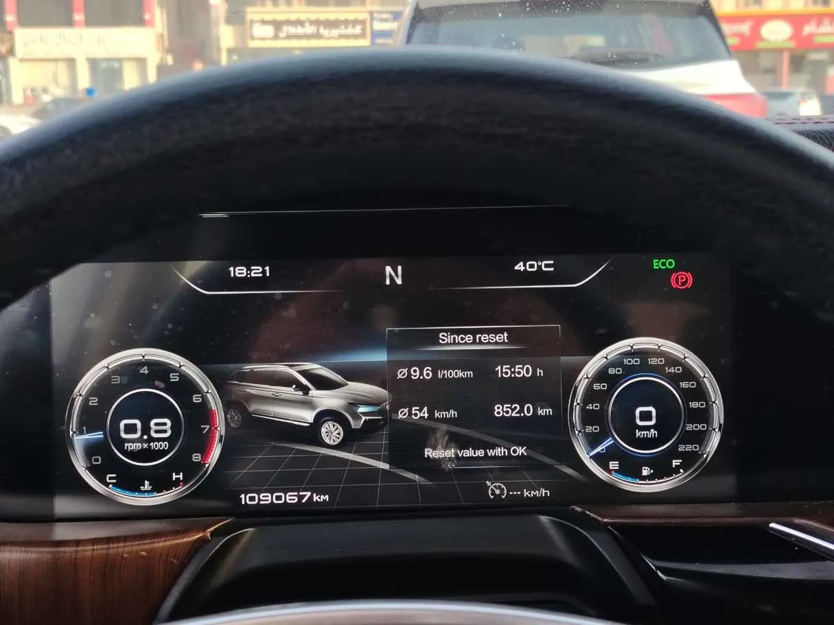 Car image 24