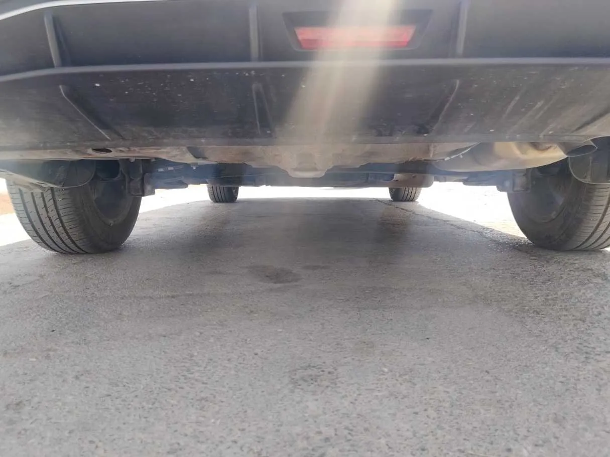 Car image 33