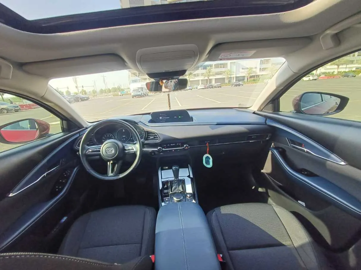 Car image 23