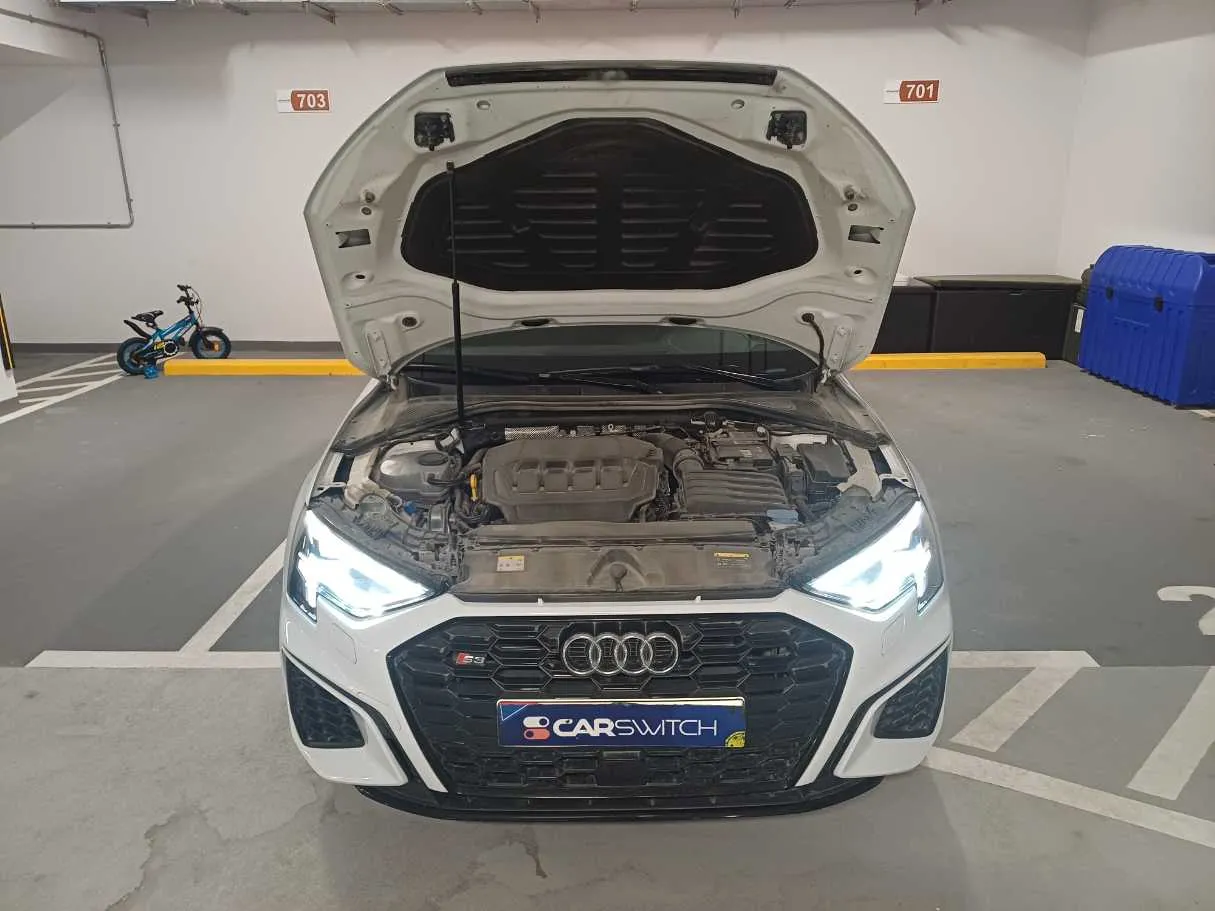 Car image 23