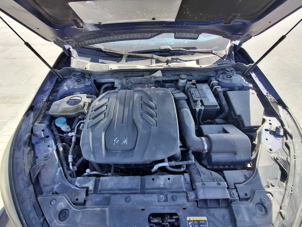 Car image 19