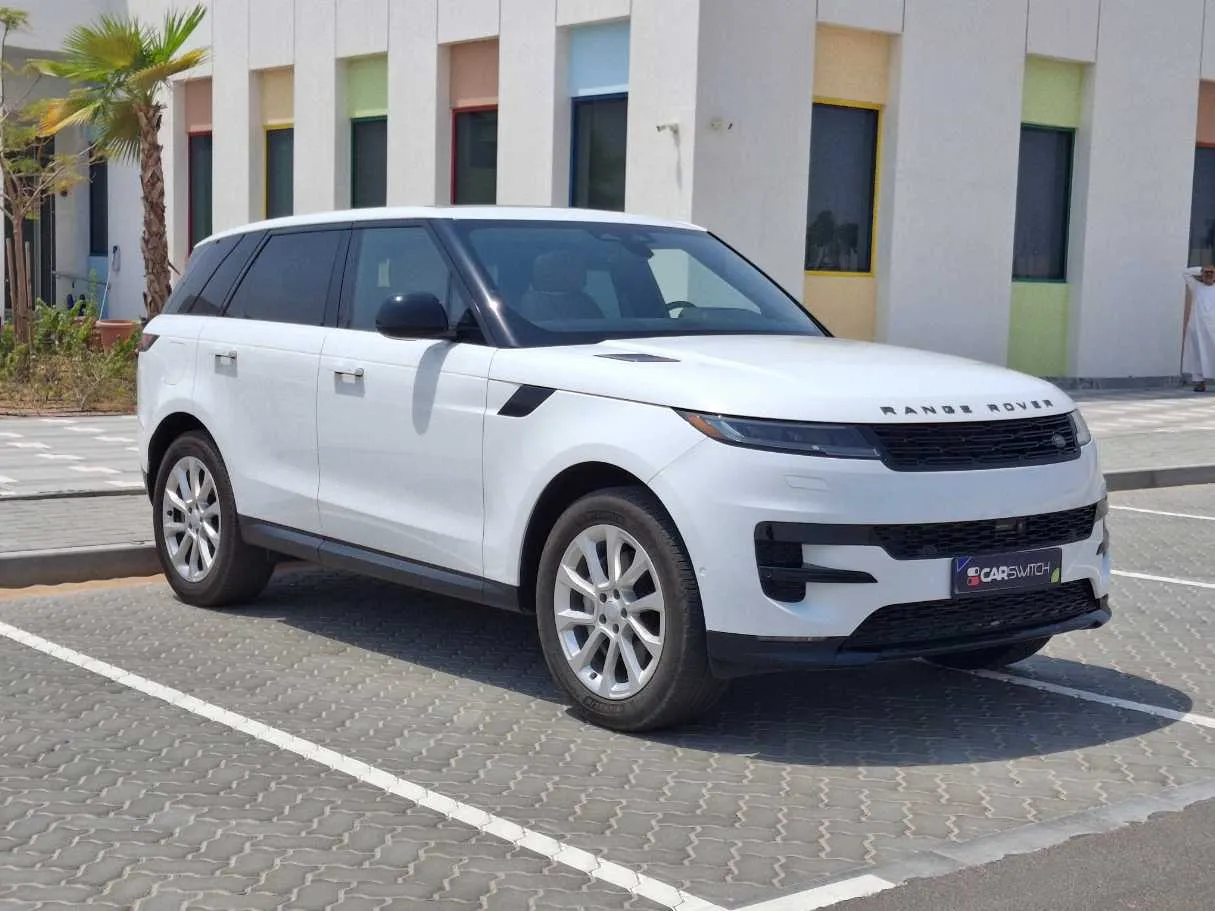 Car image 3