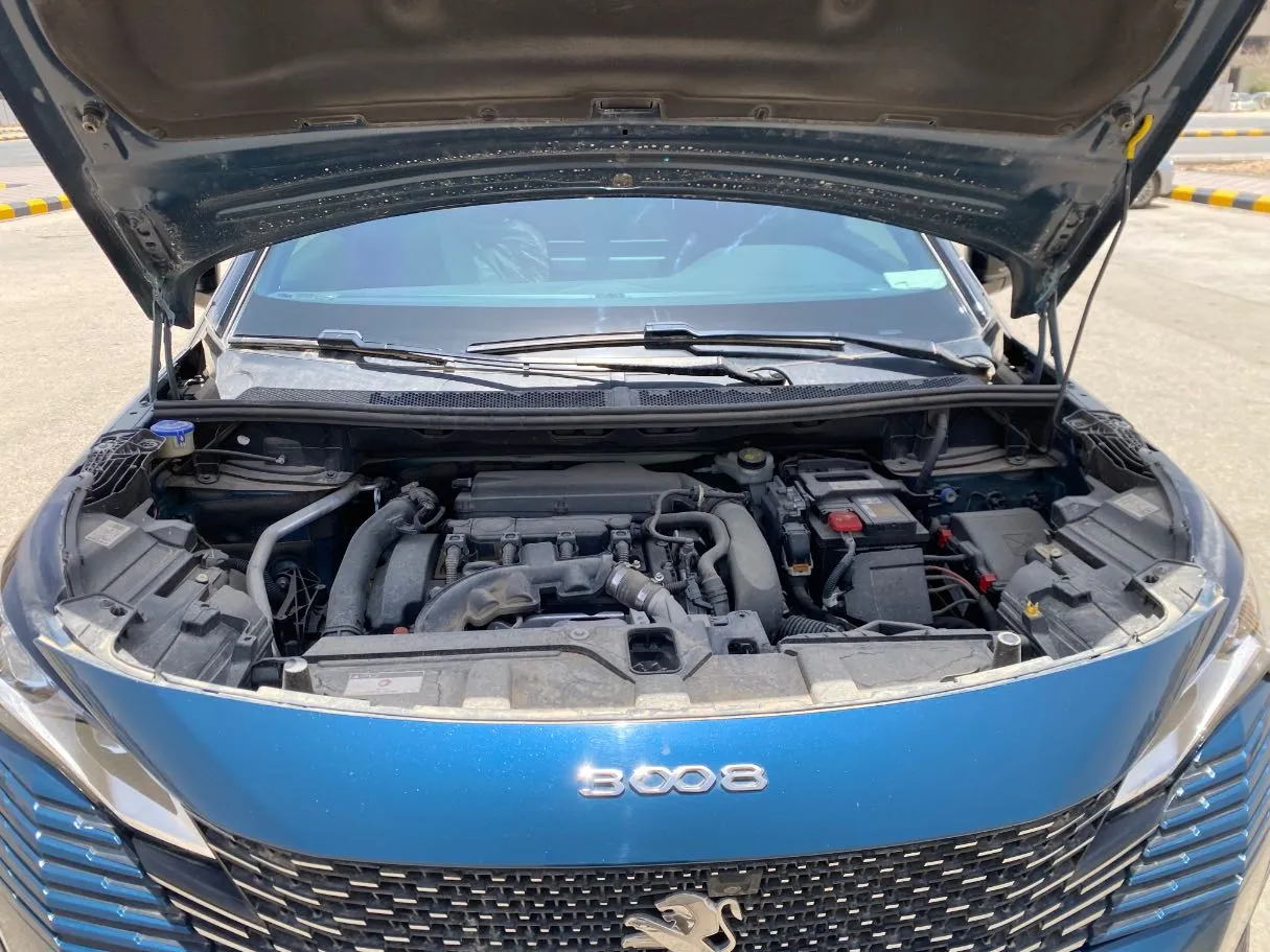 Car image 32