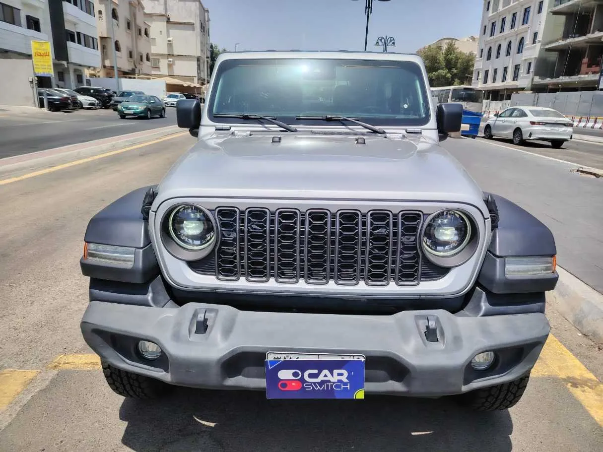 Car image 2
