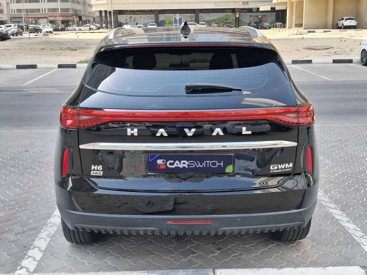 Car image 6
