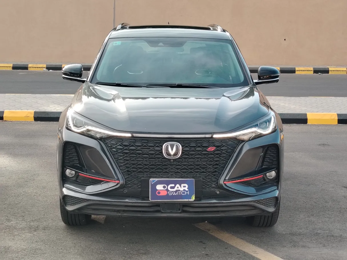 Car image 2