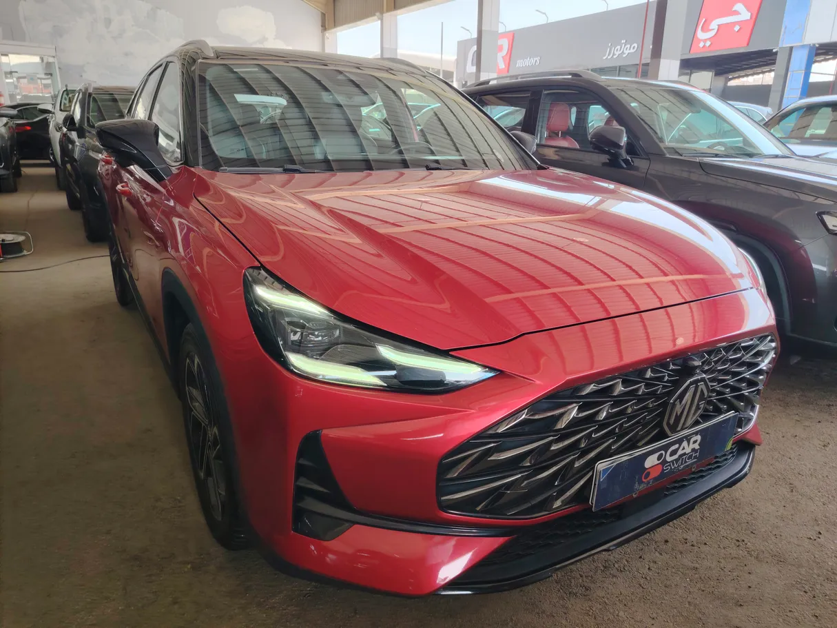 Car image 4
