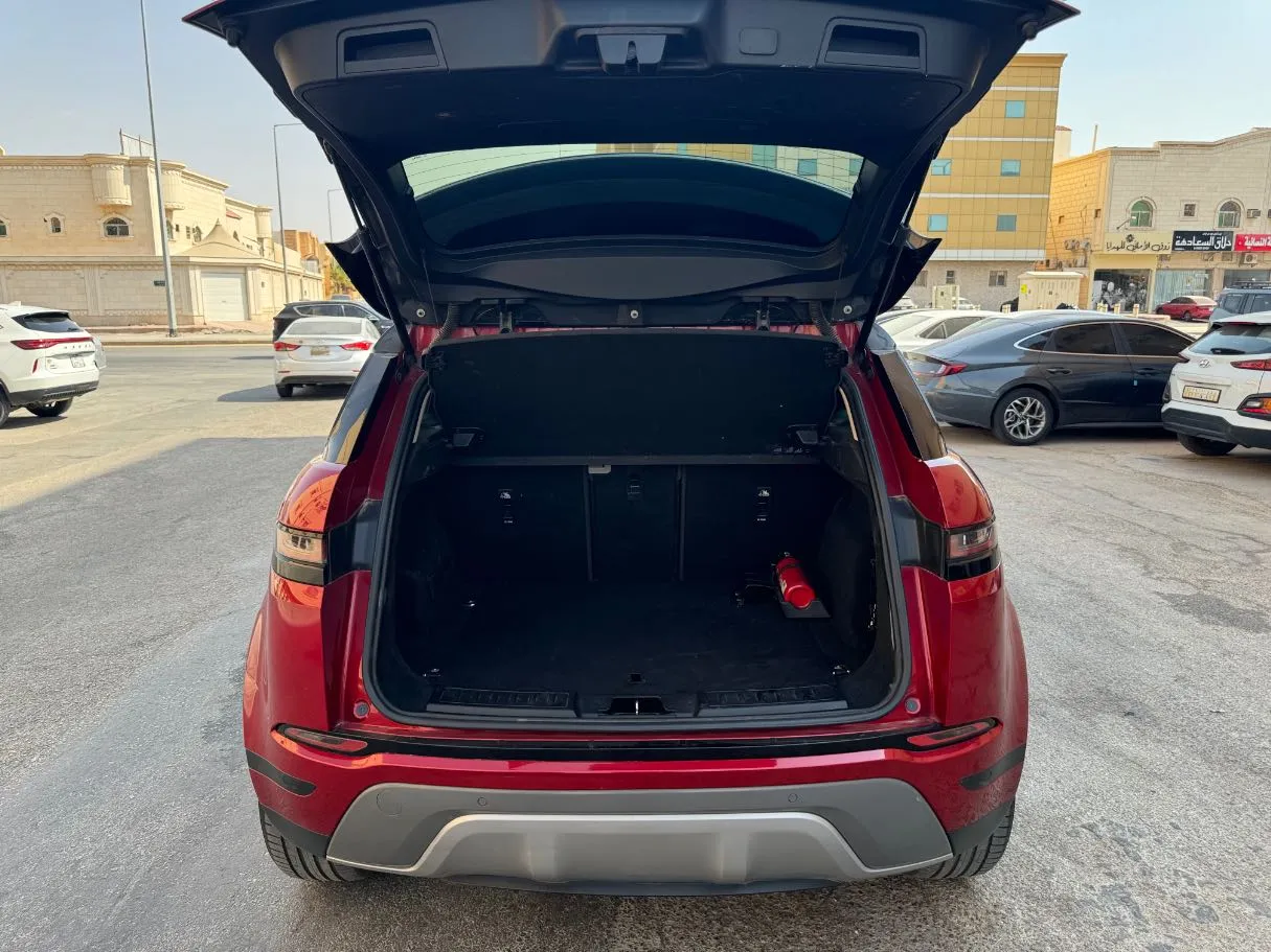 Car image 22