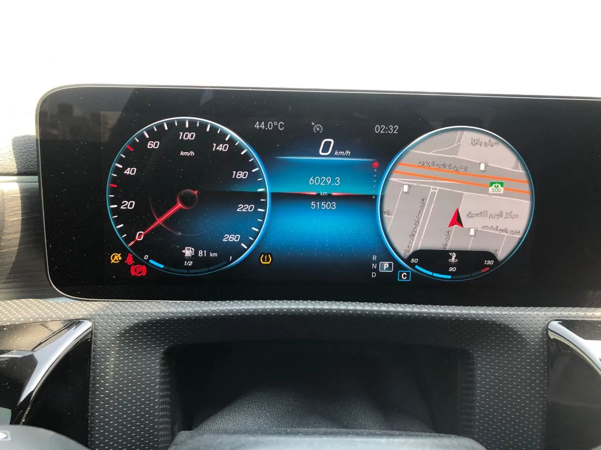 Car image 20