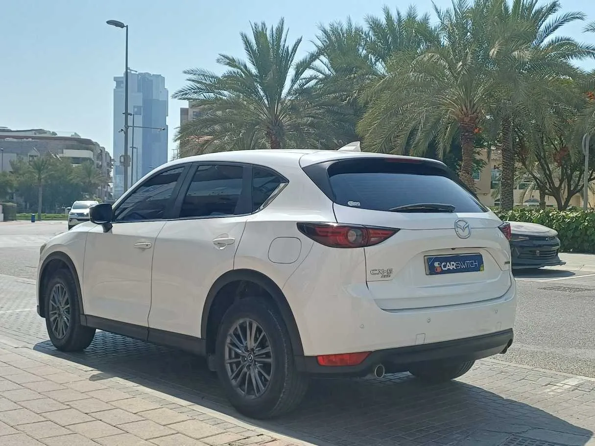 Car image 7