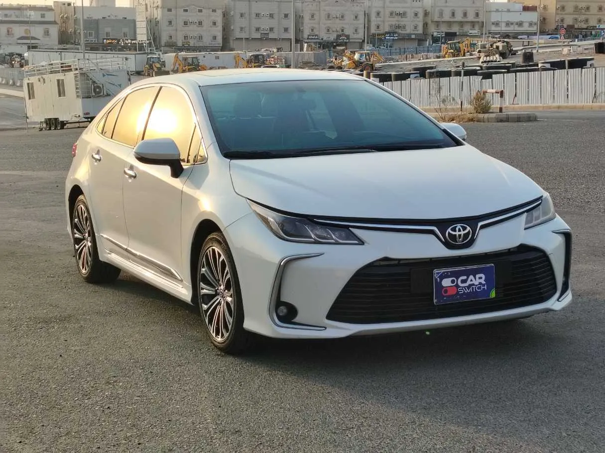 Car image 3