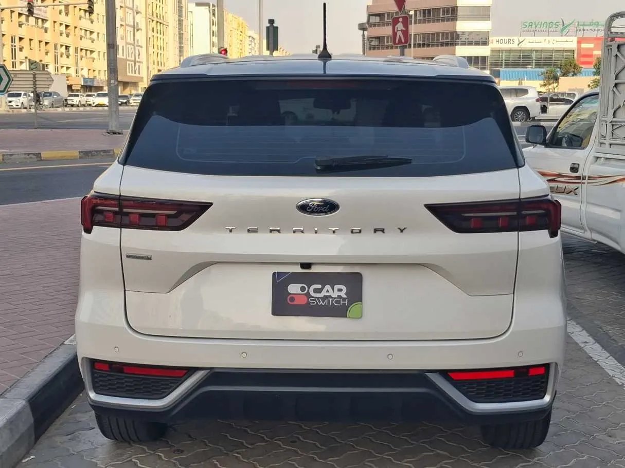 Car image 6