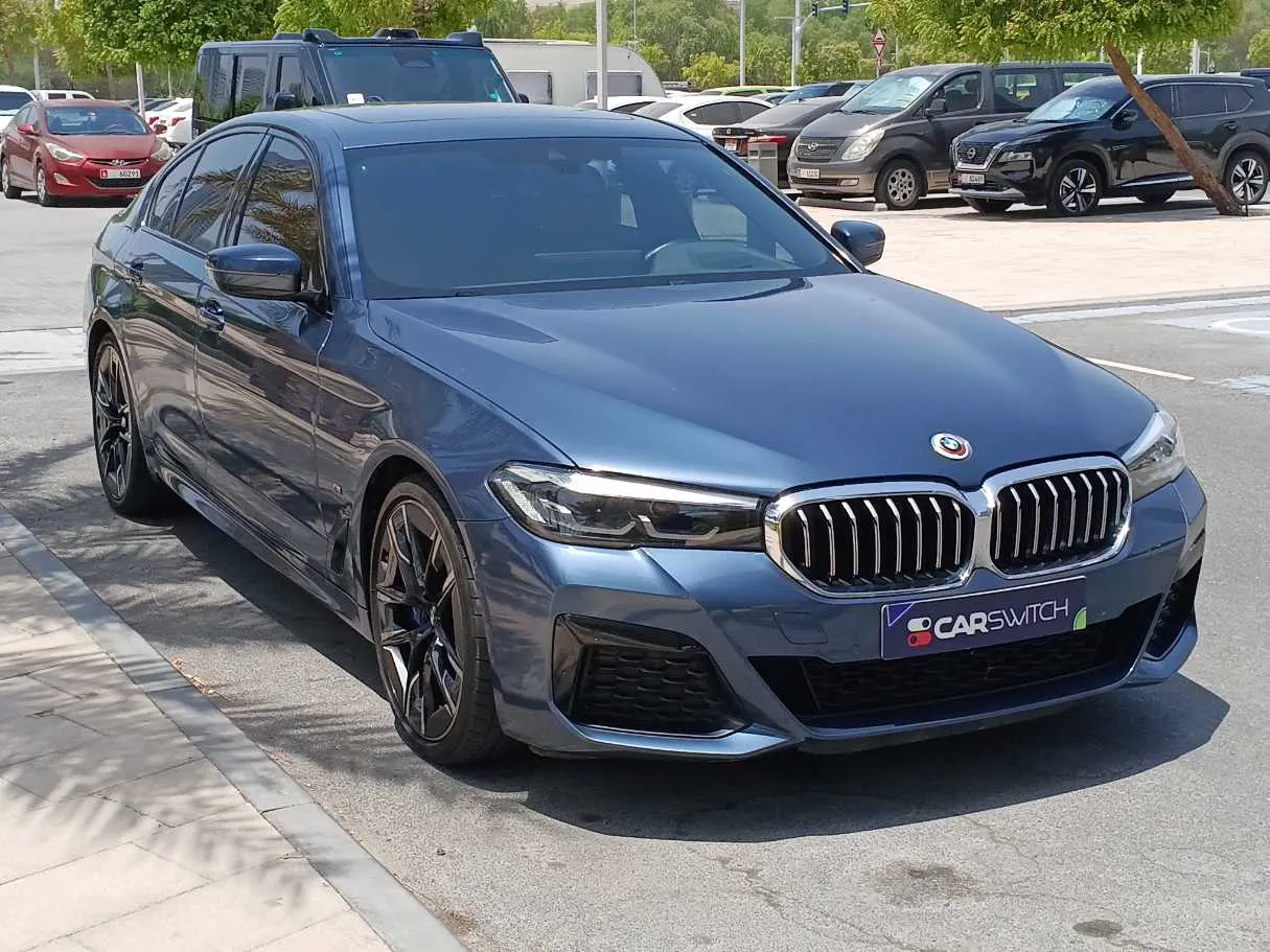 Car image 4