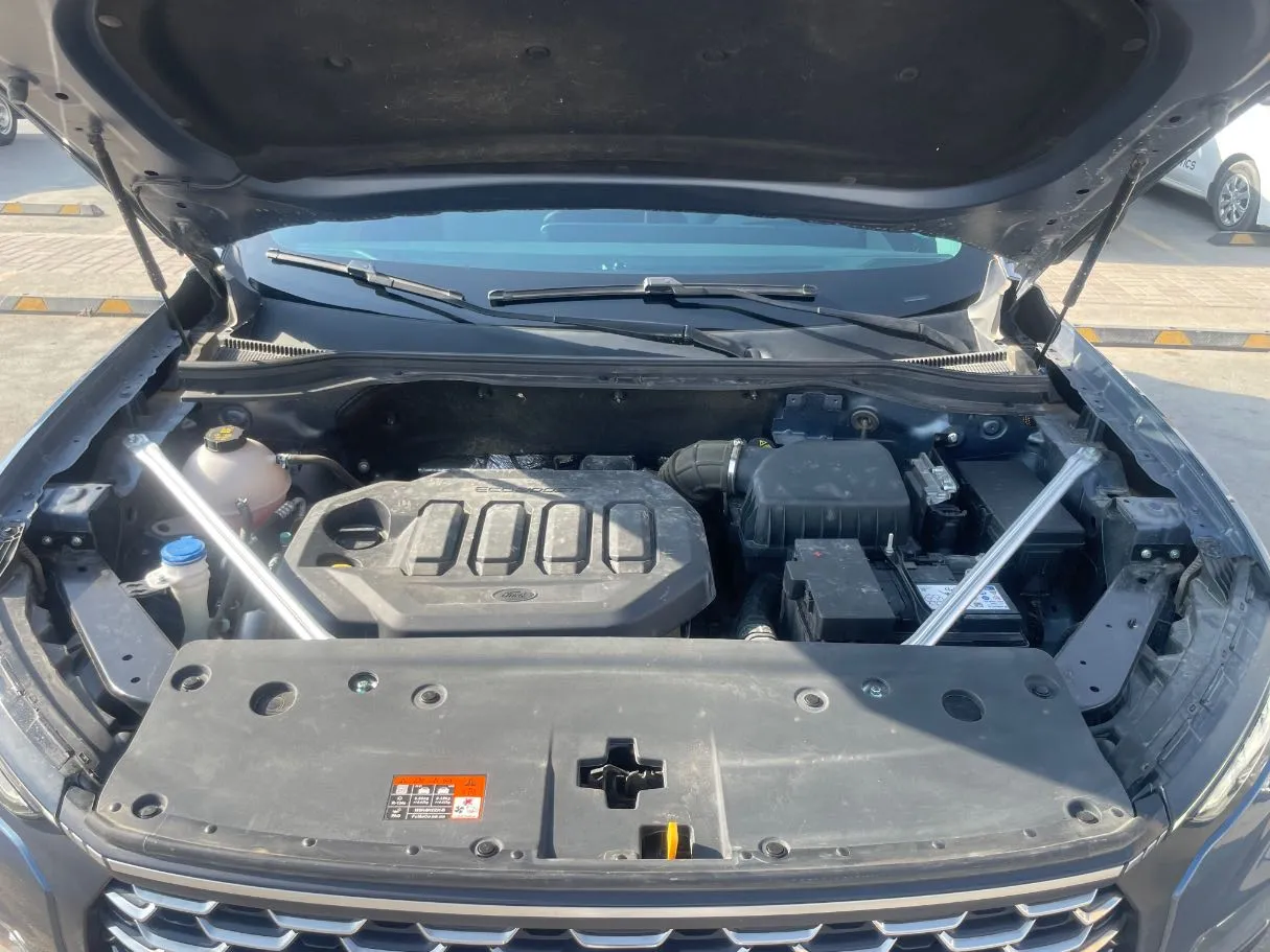 Car image 28
