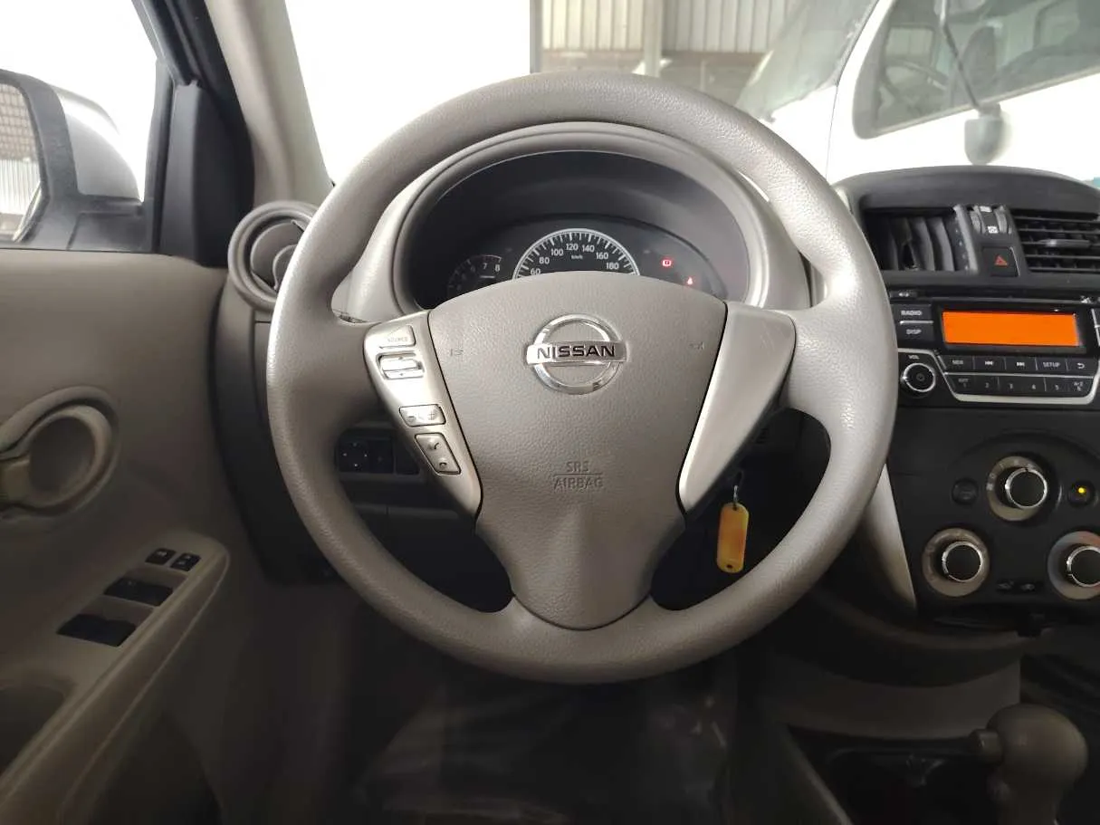 Car image 21