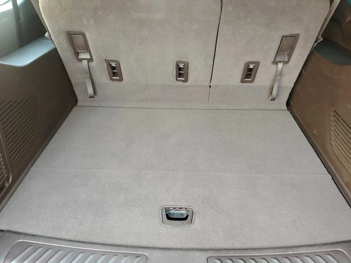 Car image 42