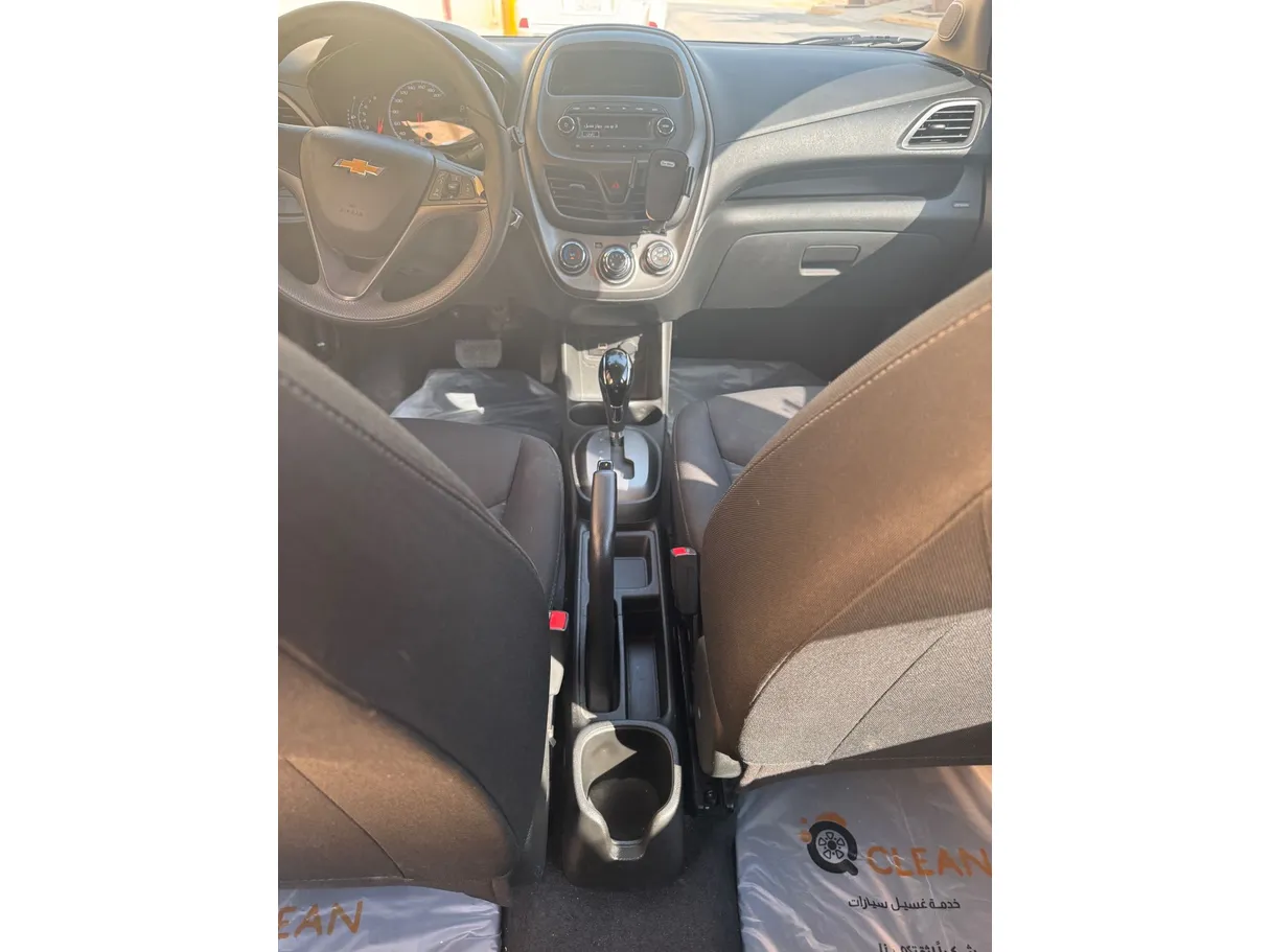 Car image 20