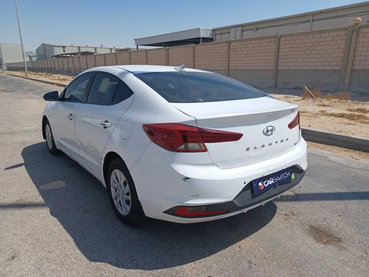 Car image 7