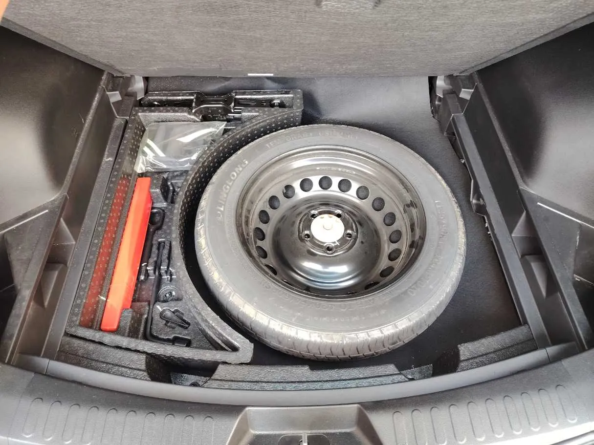 Car image 41