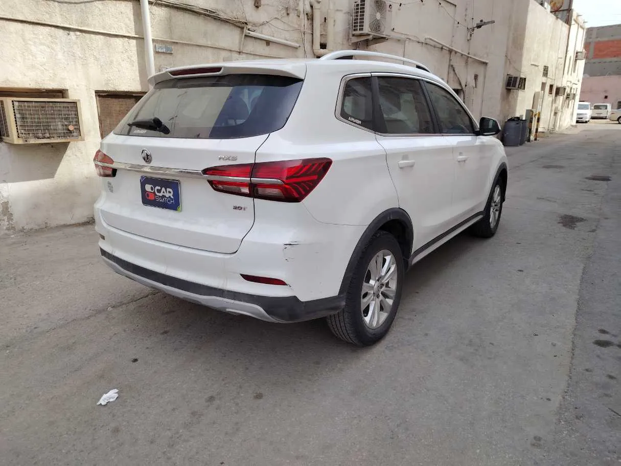 Car image 22