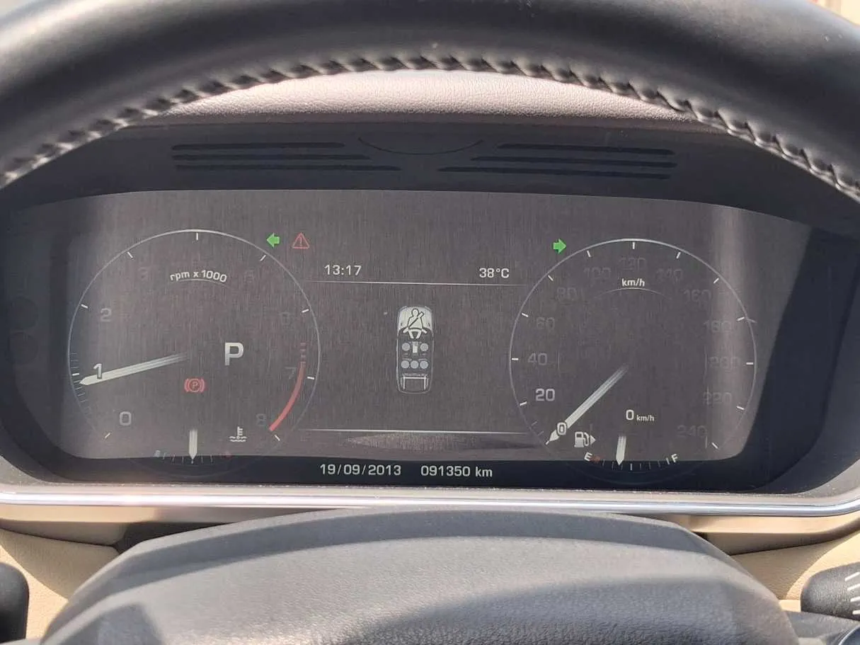 Car image 20
