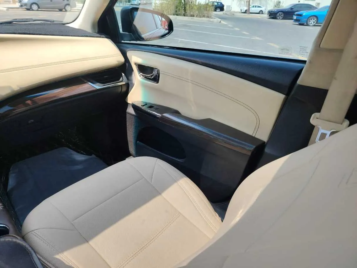 Car image 45