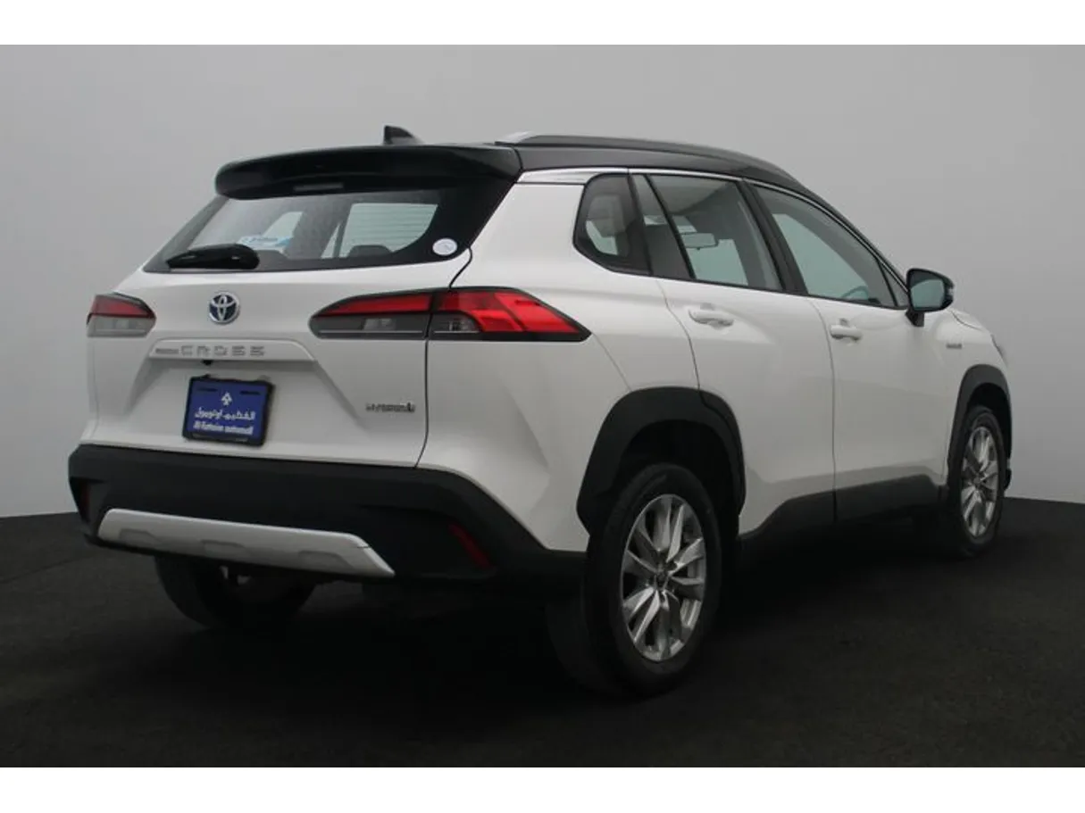 Car image 2