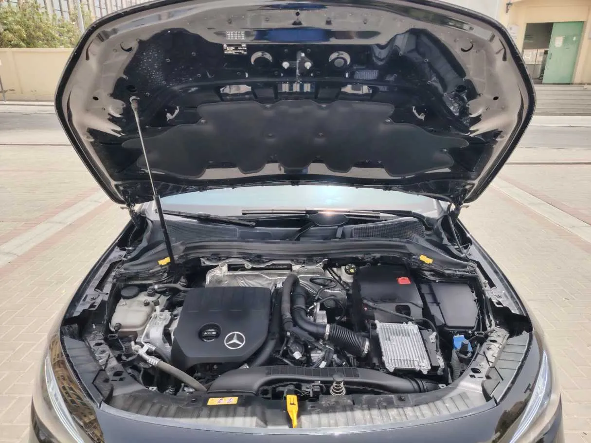 Car image 36