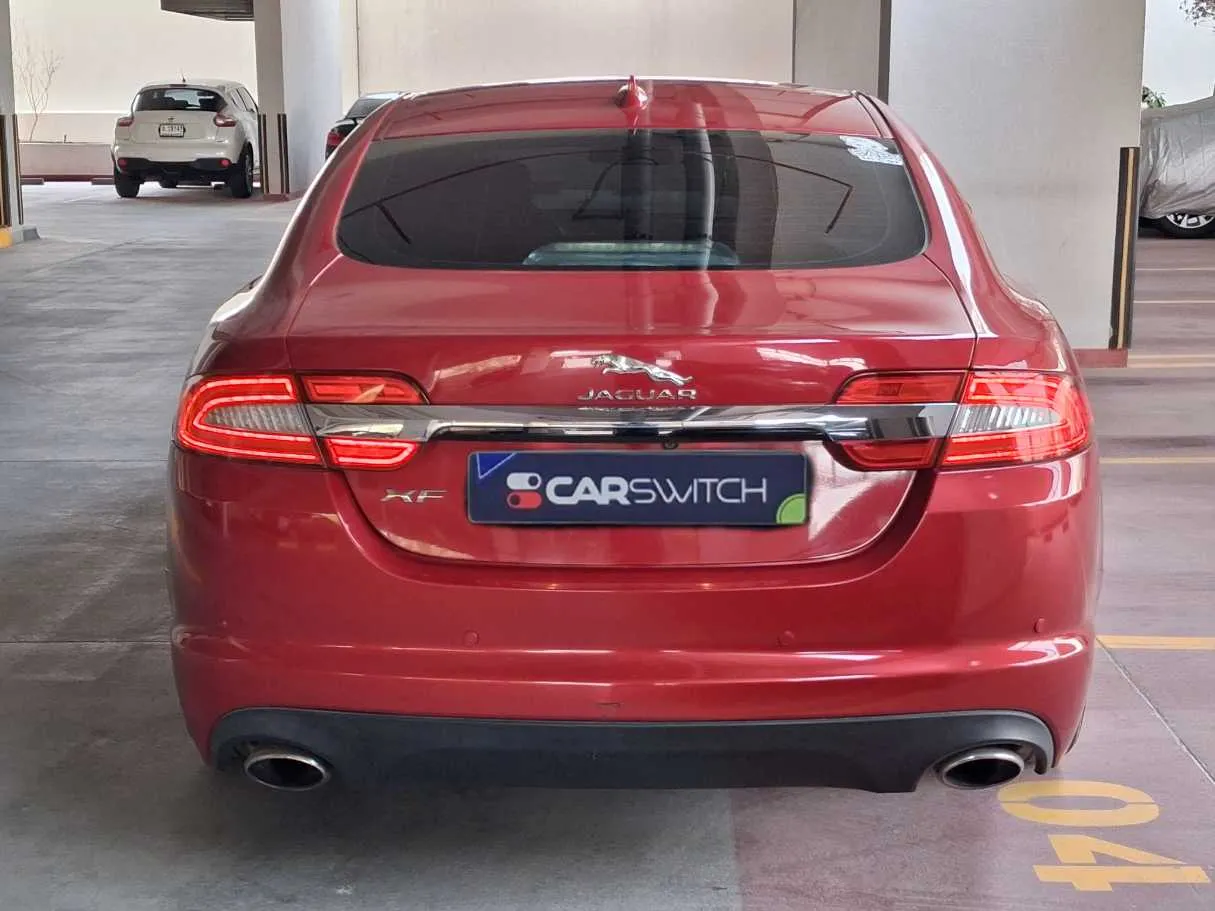 Car image 6