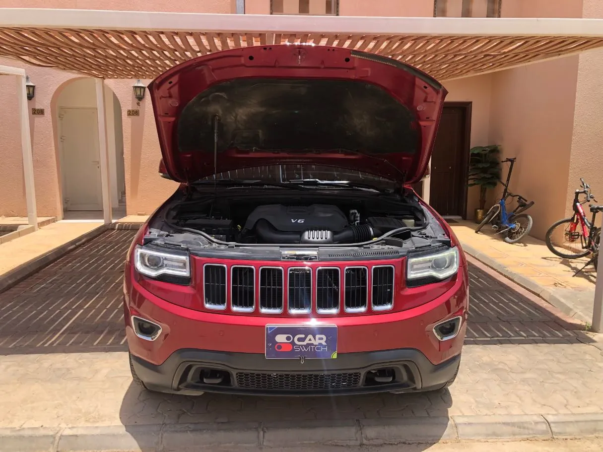 Car image 25