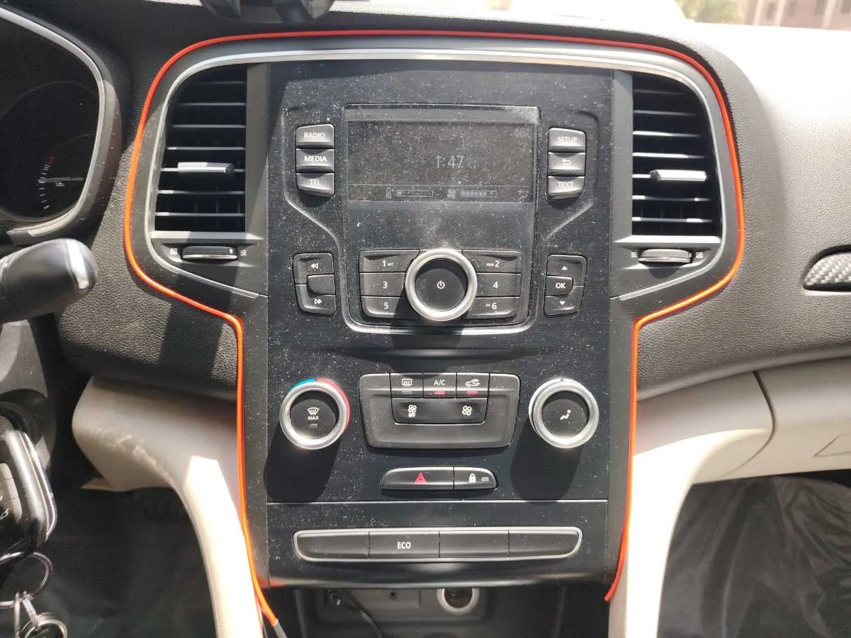 Car image 20