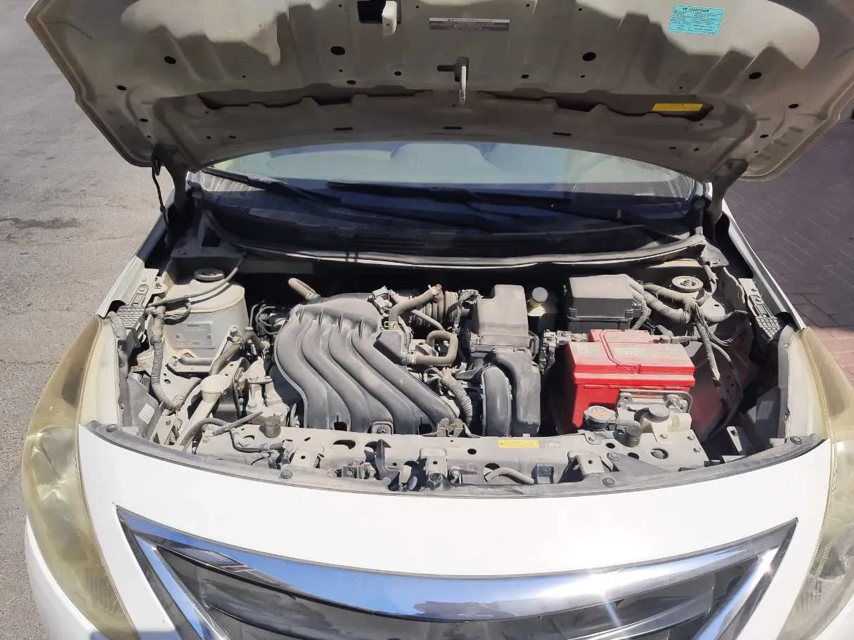 Car image 15