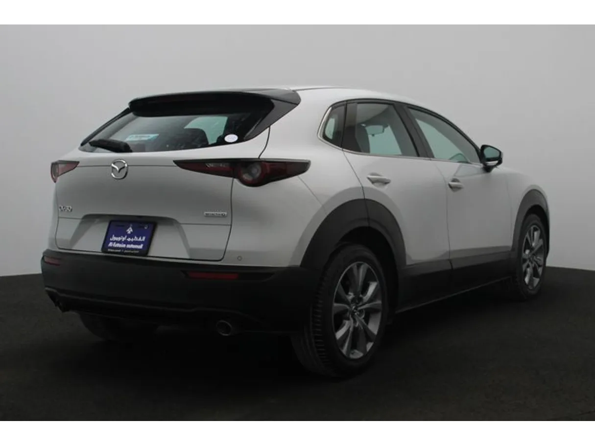 Car image 2