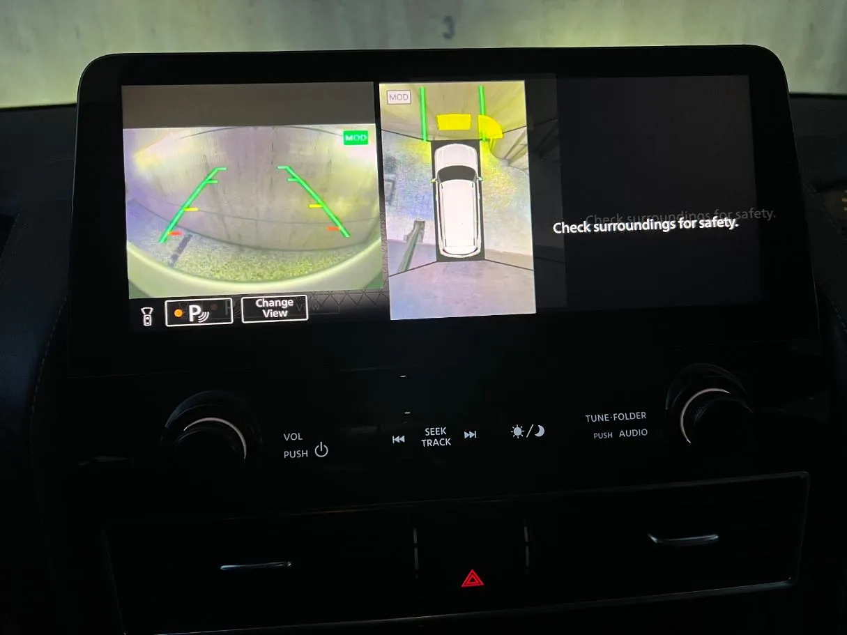 Car image 38