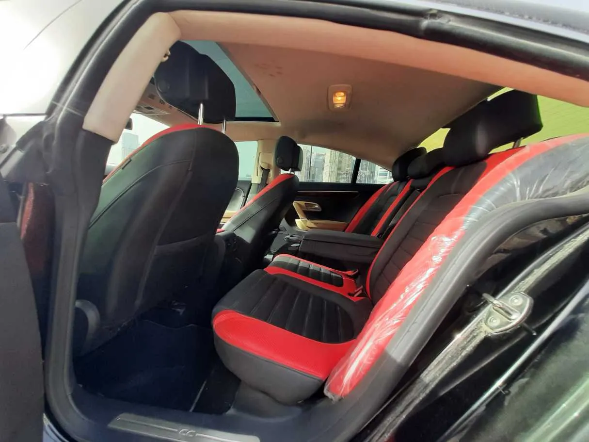 Car image 13