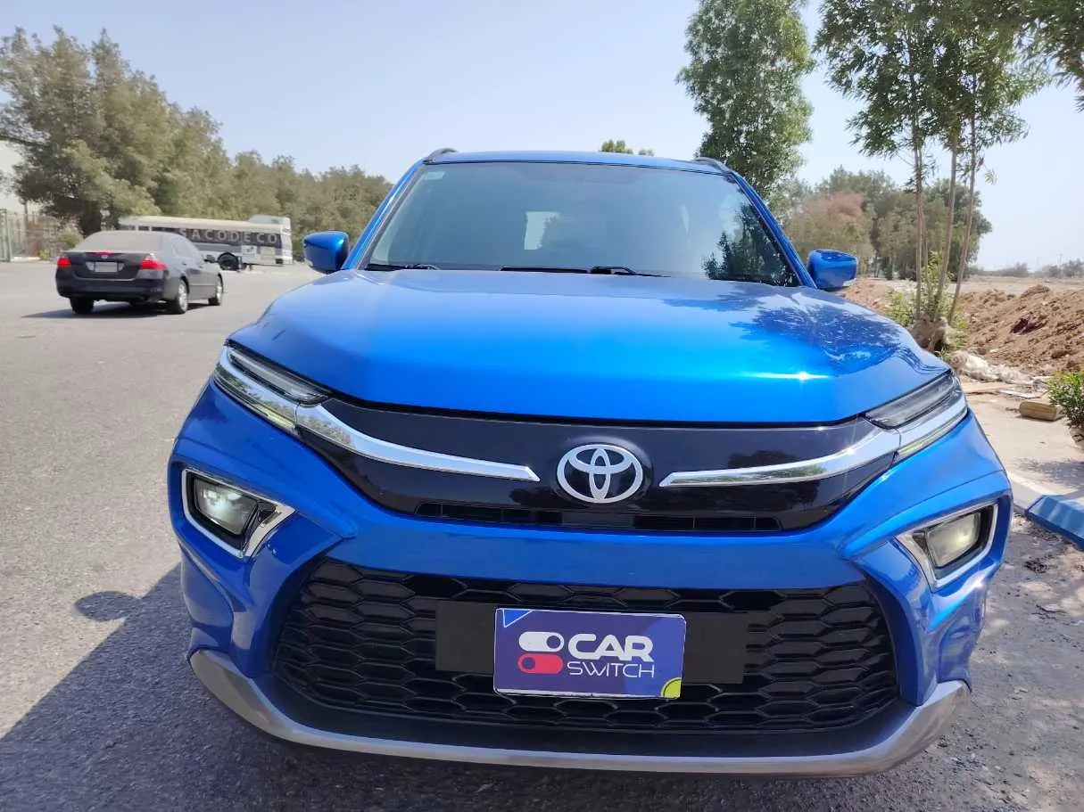 Car image 2