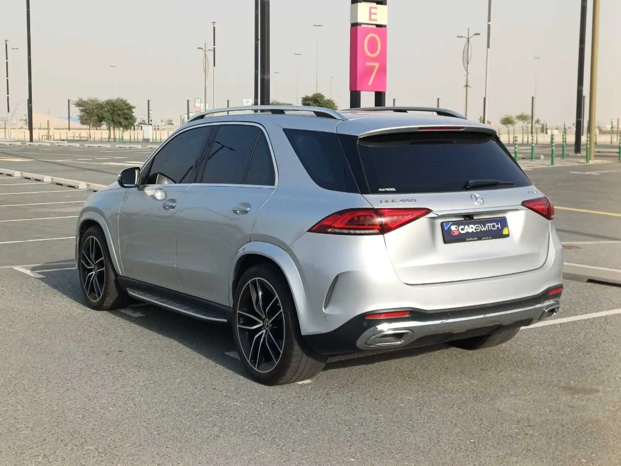 Car image 7