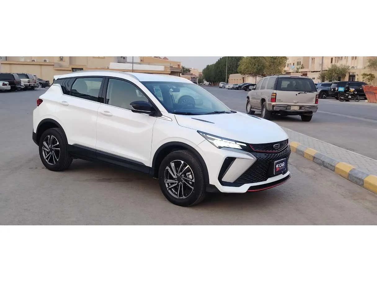 Car image 3