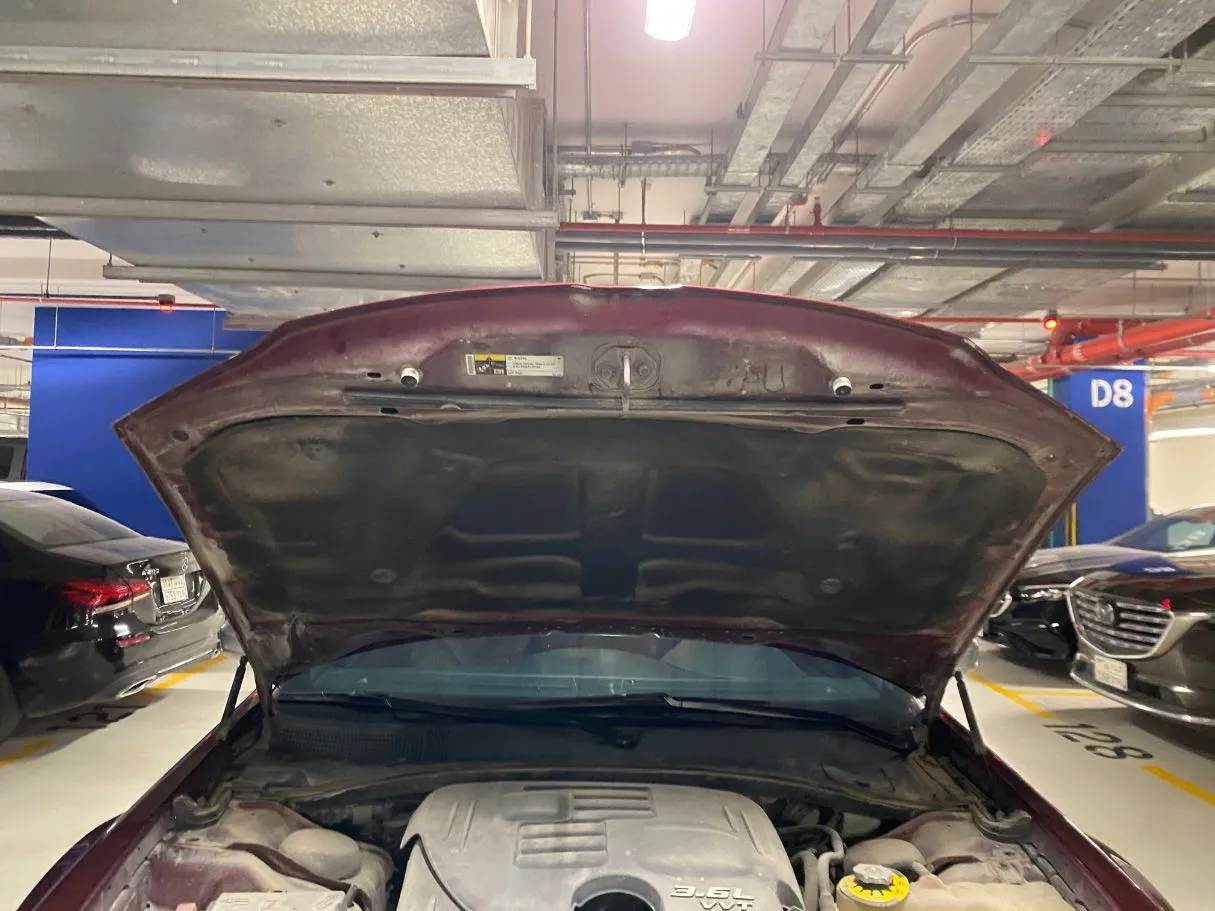 Car image 22