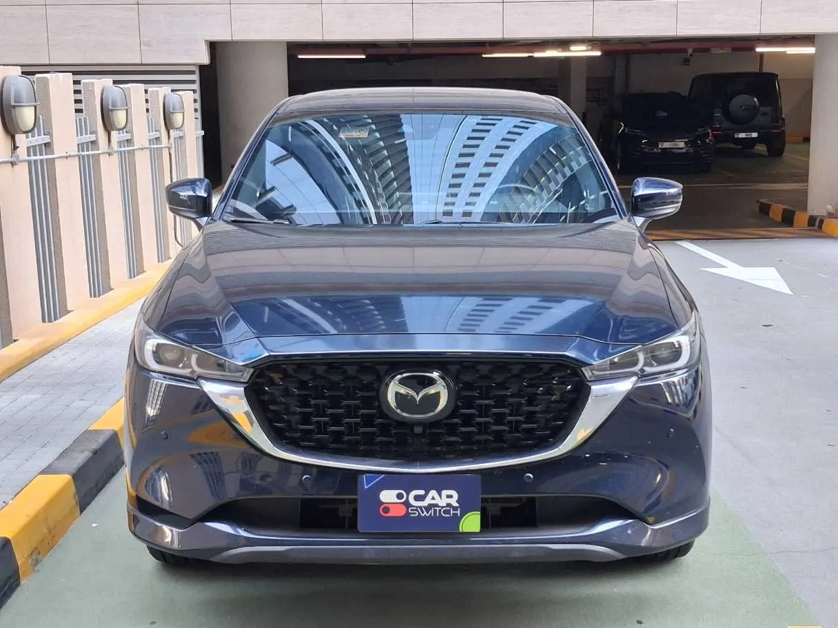 Car image 2