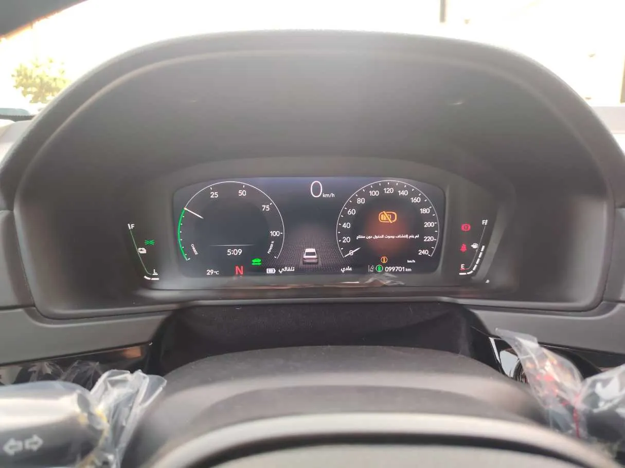 Car image 23