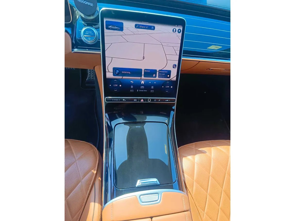 Car image 25