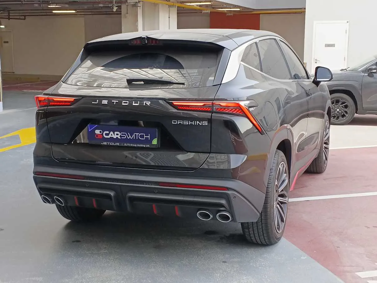 Car image 5