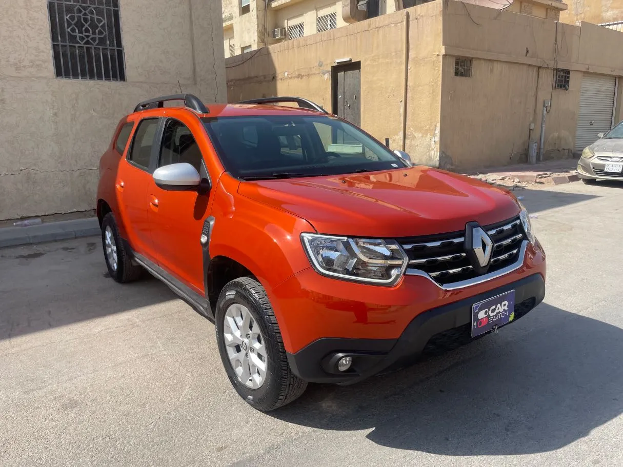 Car image 3